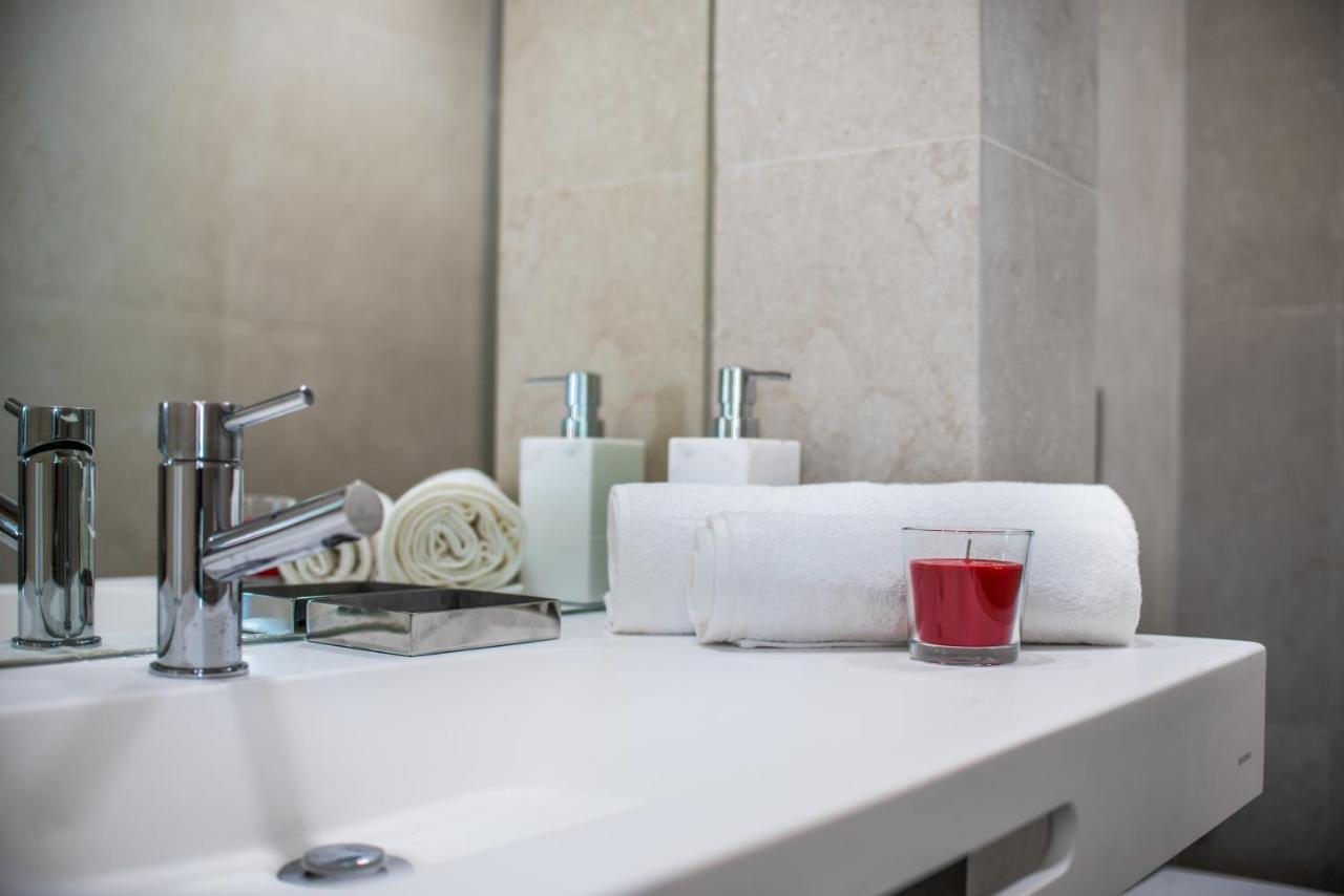 Vista Lisboa Guest Apartments Almada Ngoại thất bức ảnh