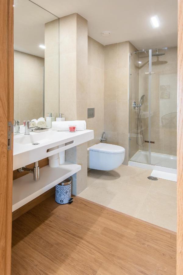 Vista Lisboa Guest Apartments Almada Ngoại thất bức ảnh