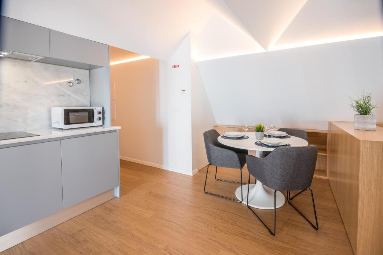 Vista Lisboa Guest Apartments Almada Ngoại thất bức ảnh